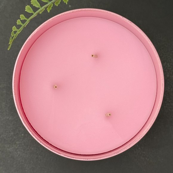 BBW 4ever Sweet Bath & Body Works x Sweethearts 3 Wick Candle - Picture 7 of 10